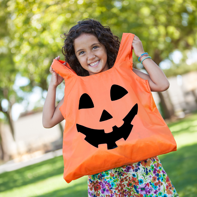 Original_Halloween_rePETE_Refine_Pouch_Front.webp